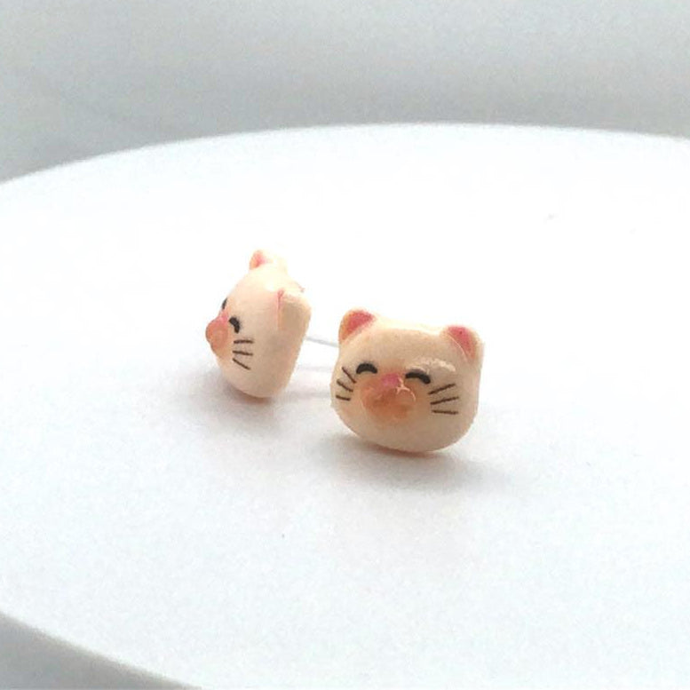beige cat face earrings