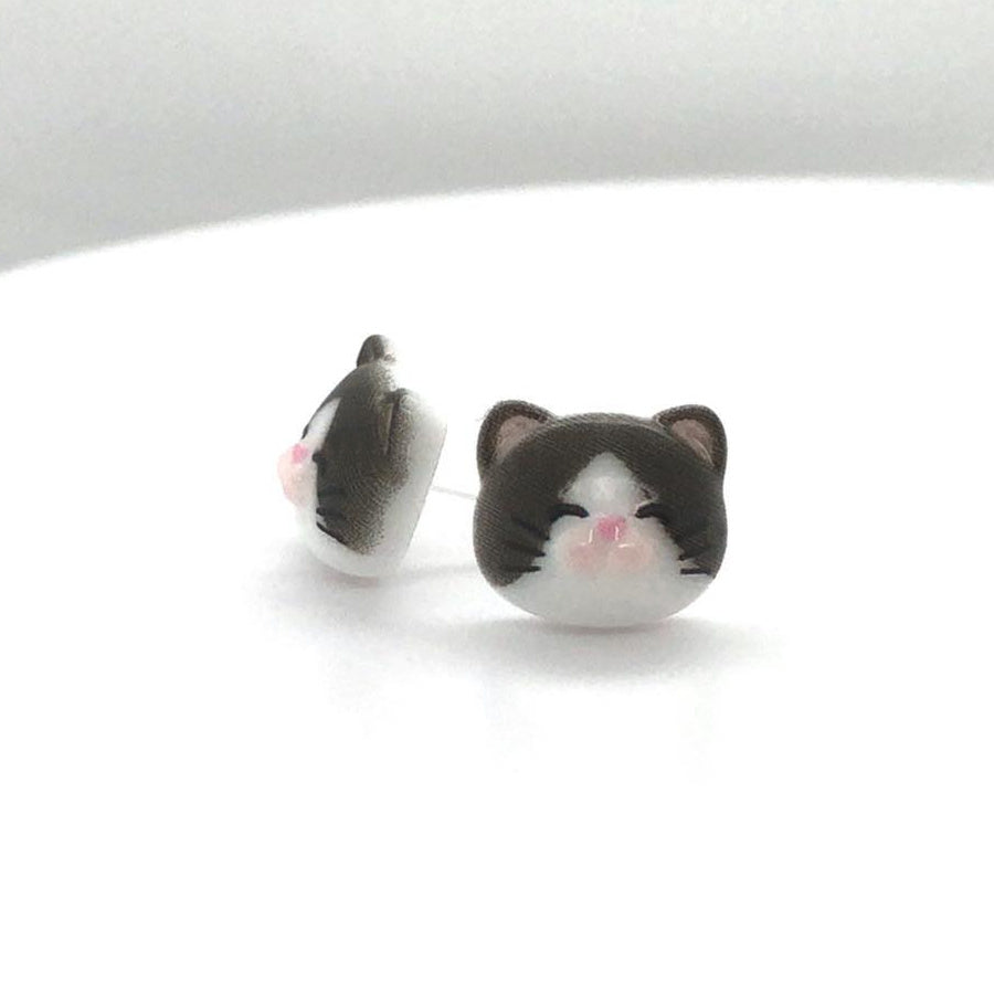 black and white cat face earrings