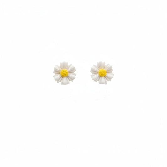 Dainty Daisy Stud Earrings
