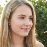 Boucles d'oreilles à tige en forme de chat noir, 10 mm