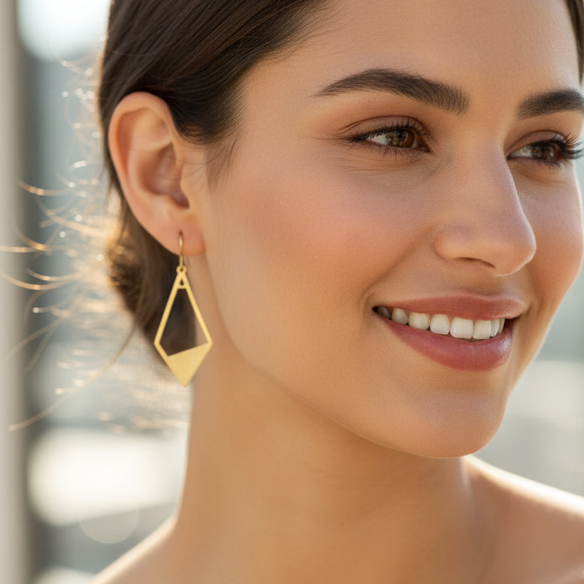 Boucles d'oreilles pendantes en forme de losange ouvert