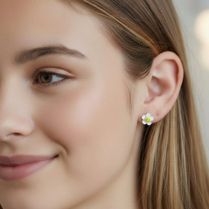 Glow-in-the-Dark Smiley Face Flower Stud Earrings