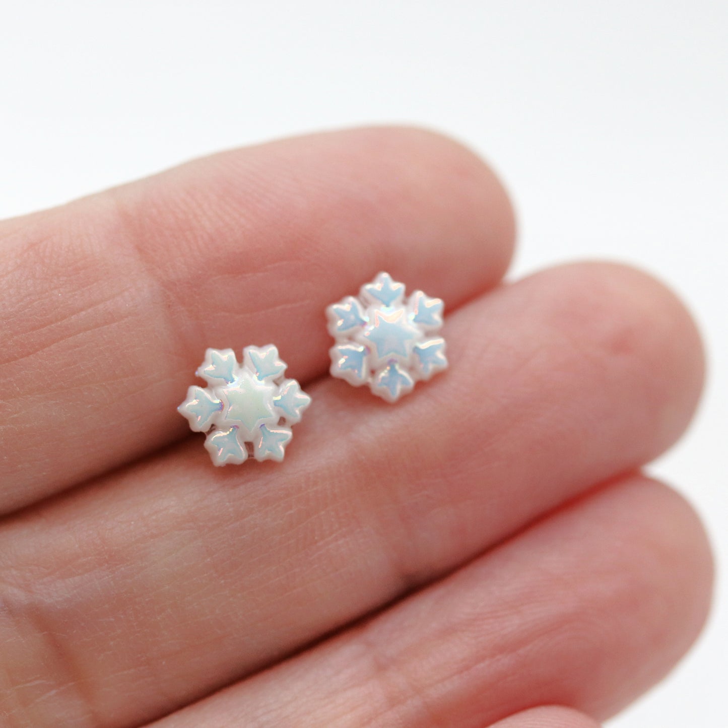 Boucles d'oreilles coccinelle avec tige en plastique ou clip invisible en métal, 9 mm