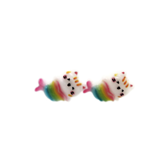 Colorful mercat-shaped earrings on a white background