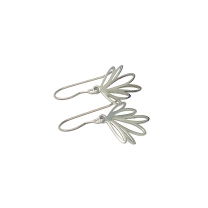 Dainty Leaf Dangle Earrings