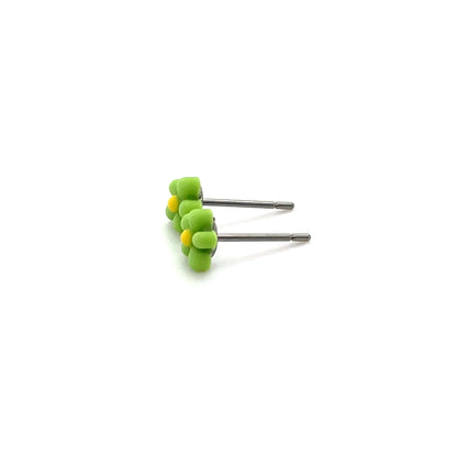 Boucles d'oreilles à tige en forme de petite fleur, 6 mm