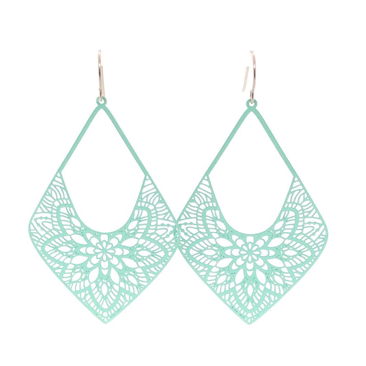 A pair of turquoise lace diamond-shaped dangle earrings with invisible clip-on attachments.