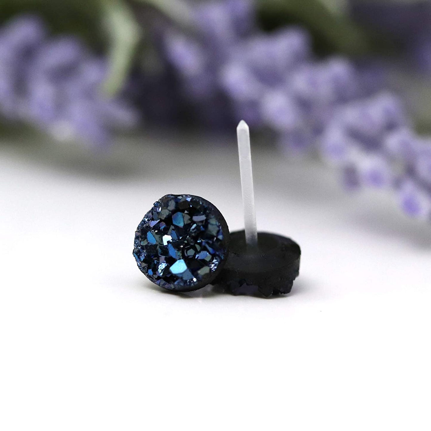 Coffret cadeau de boucles d'oreilles à tige en rose noire, opalescente et druzy 10 mm