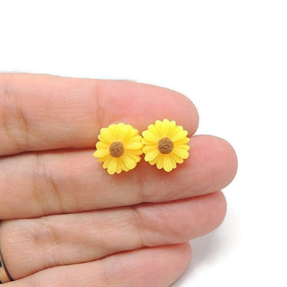 Daisy Stud Earrings