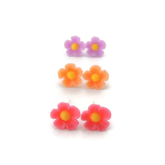 Boucles d'oreilles à tige en forme de fleur, 11 mm