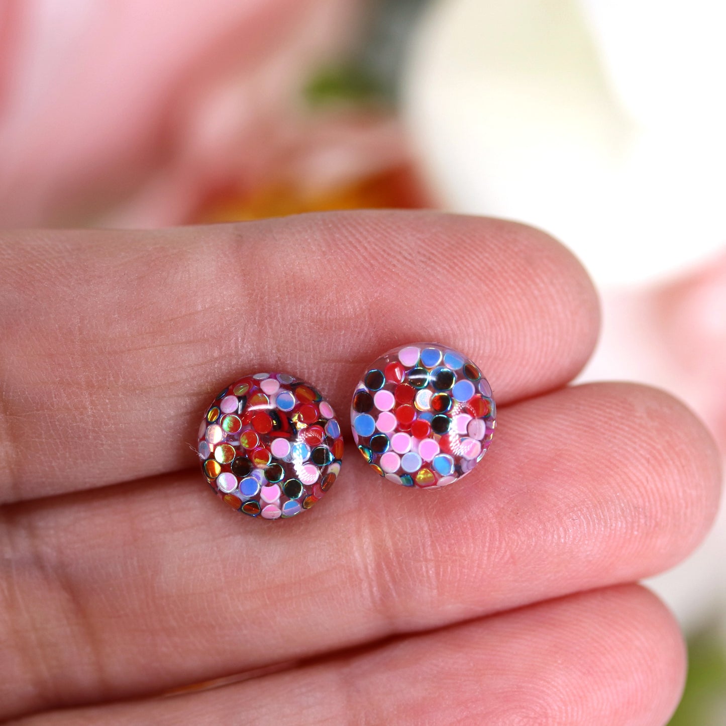 Boucles d'oreilles à tige en résine remplie de paillettes, 10 mm