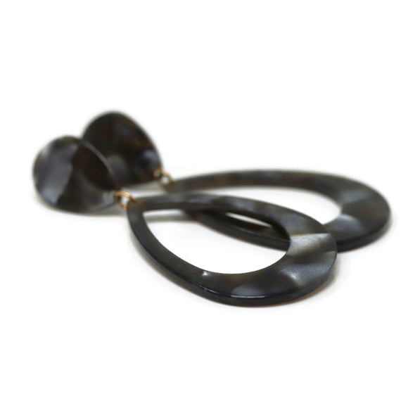 Boucles d'oreilles pendantes en acrylique en forme de larme - 3 couleurs