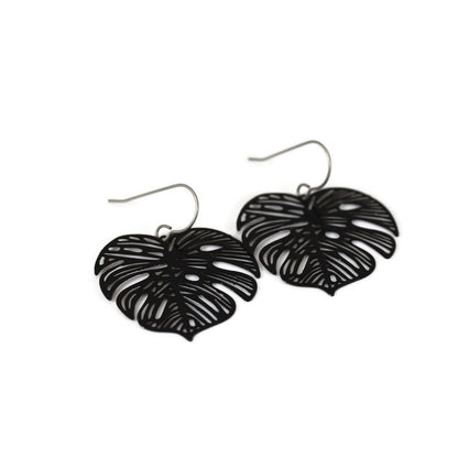 Boucles d'oreilles pendantes en feuille de Monstera, 32 mm - 7 couleurs
