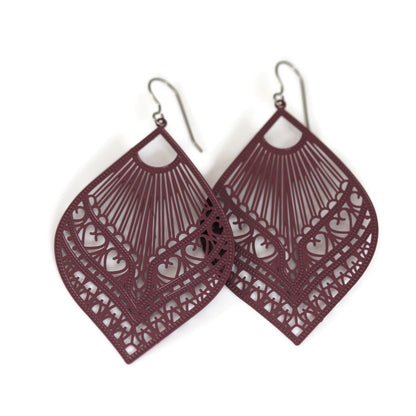 A pair of burgundy  lace filigree fan-shaped dangle earrings.