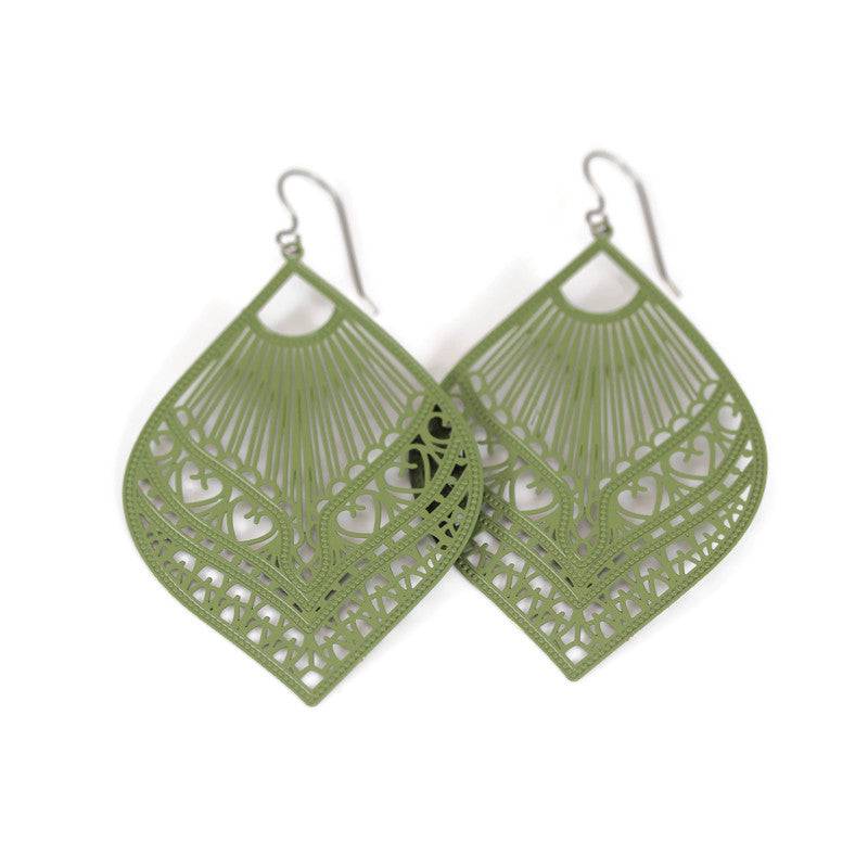 A pair of green lace filigree fan-shaped dangle earrings.