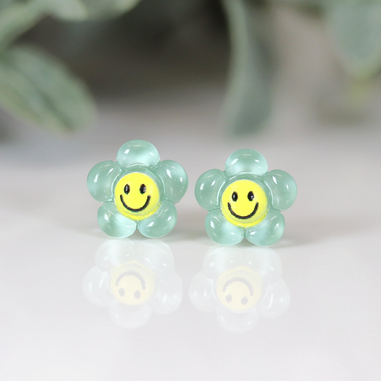 Smiley Face Flower Stud Earrings