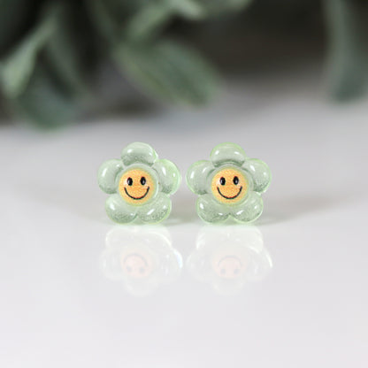 Glow-in-the-Dark Smiley Face Flower Stud Earrings