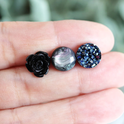 Coffret cadeau de boucles d'oreilles à tige en rose noire, opalescente et druzy 10 mm