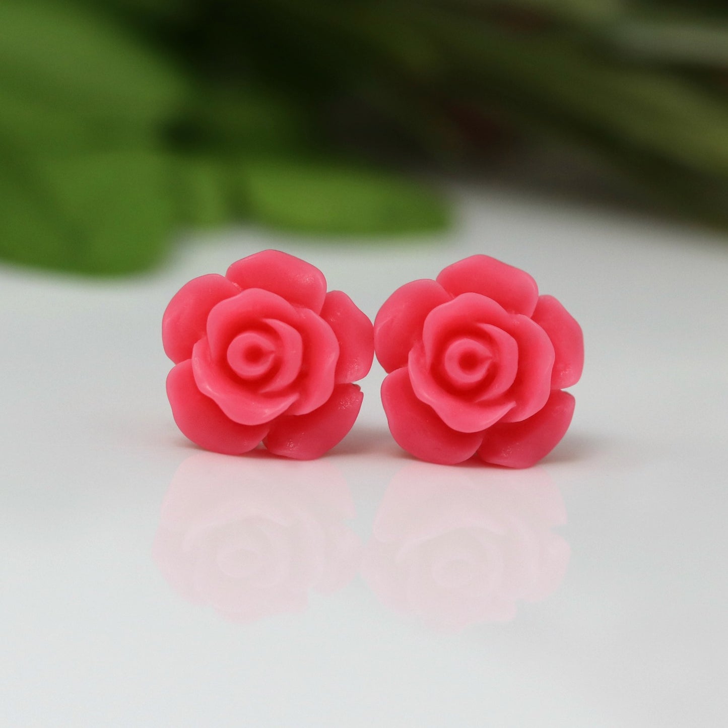 Boucles d'oreilles à tige en forme de rose, 13 mm