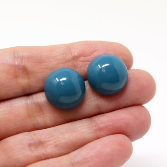Boucles d'oreilles à tige en cabochon rond de 15 mm